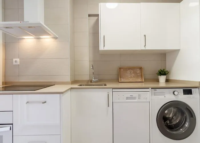 Comodo Y Luminoso A 5 Min De La Playa *