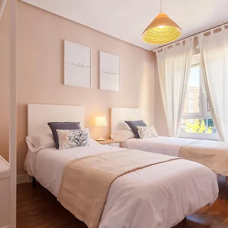  Spacious Getxo Stay *
